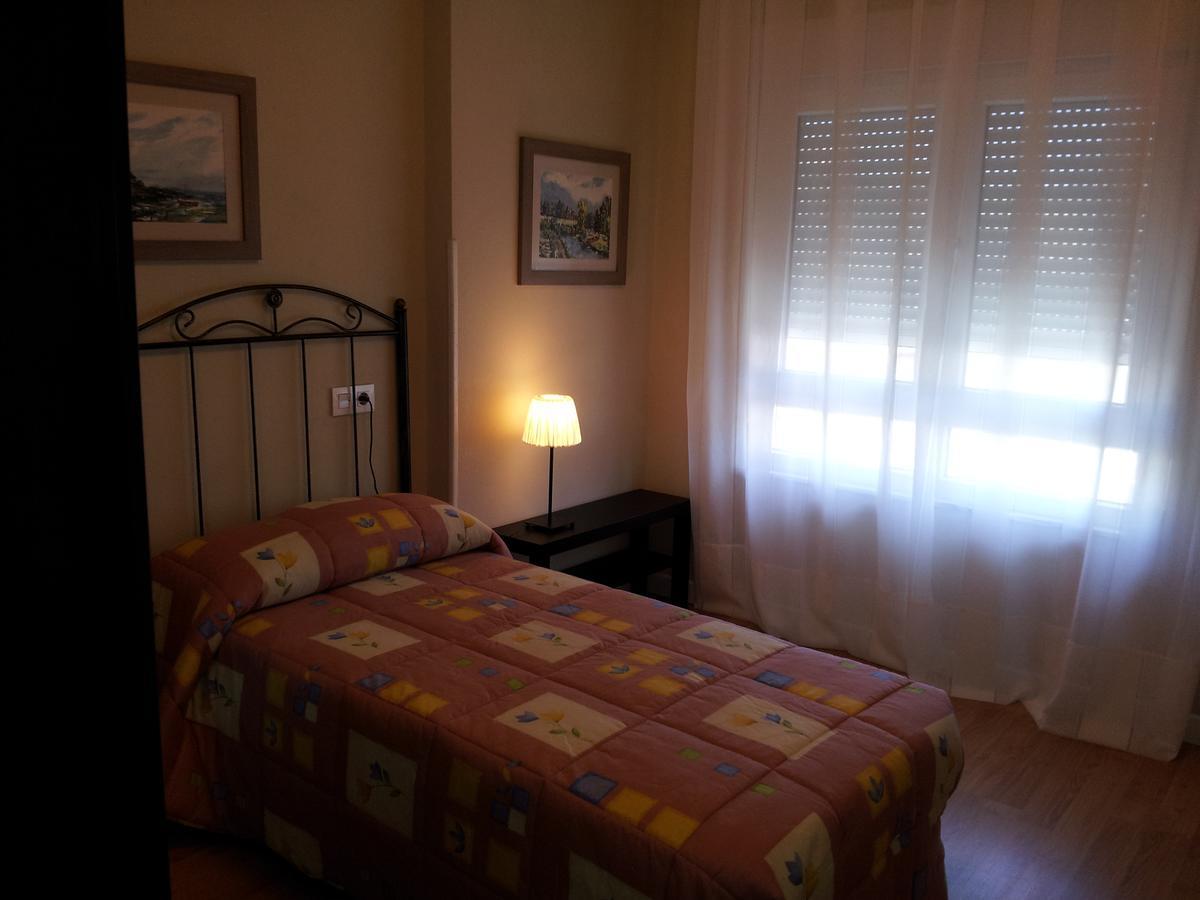 Casona El Gurugu Hotel Luarca Room photo